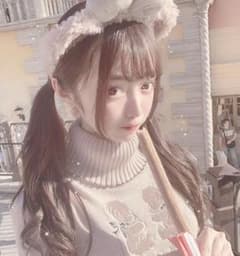 Swankissのニットセーターのサムネイル