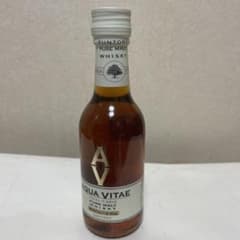 サントリー アクアヴィーテ 生命の水 樽ポリフェノール 40% - メルカリ
