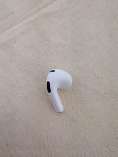 AirPods3 右のみ ホワイトのサムネイル