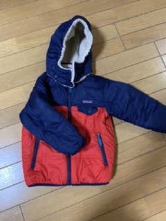 patagonia キッズ　ダウン　ボア　4T 100〜110のサムネイル