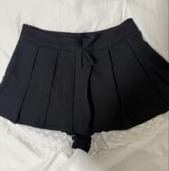 黒いプリーツスカート Sサイズ レース付きのサムネイル