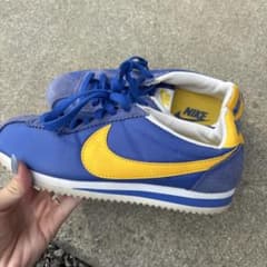 NIKE Cortez ブルー イエロー スニーカーのサムネイル