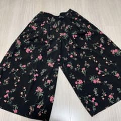 花柄 ガウチョパンツ ワイドパンツのサムネイル