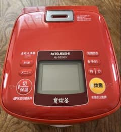【動作確認・消毒済】MITSUBISHI 炊飯器 3.5合NJ-SE063のサムネイル