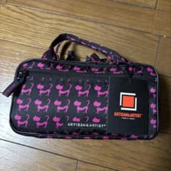 ARTISAN&ARTIST 猫柄ポーチのサムネイル