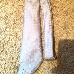 ルイヴィトン ネクタイ 正規品のサムネイル