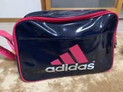 アディダス adidas エナメルバッグのサムネイル