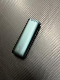 glo hyper 限定色エメラルド•グリーンのサムネイル