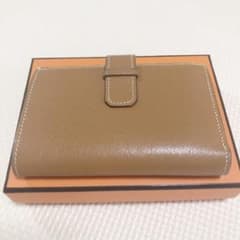 エルメス 財布 べアン コンパクトのサムネイル