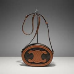 美品 セリーヌ CELINE トリオンフ オーバルパース ショルダーバッグのサムネイル