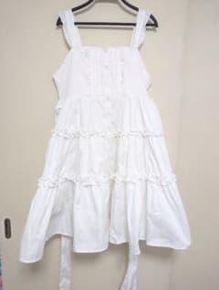 未使用 しまむら×眞白ありすさん 4L ジャンパースカート ワンピース 白のサムネイル
