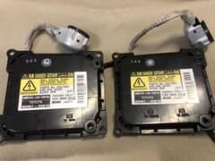 70ヴォクシー 前期 HID バラスト左右セットのサムネイル