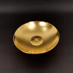 お宝品、蔵出し、十六裏菊家紋金盃(24K GP)、記念品、コレクター ◇金杯 24K GP 菊紋 盃 - メルカリ