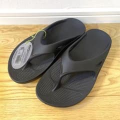 ウーフォス　リカバリーサンダルのサムネイル
