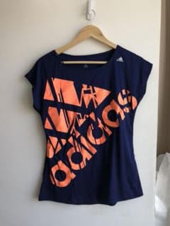 （値段下げ)アディダススポーツTシャツのサムネイル