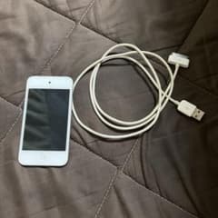 ipod touch第4世代32GB 明日まで限定価格のサムネイル