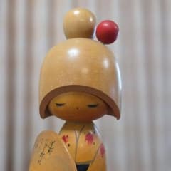 創作こけし 傘を持つ少女 木彫り 人形 - メルカリ