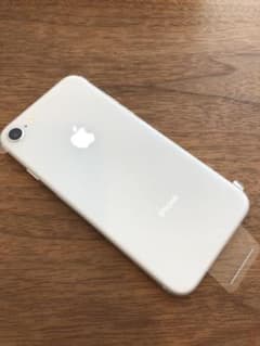 iPhone 8  シルバー 64GBのサムネイル