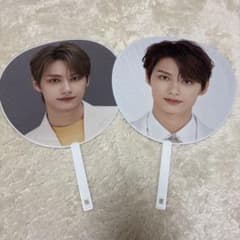 SEVENTEEN JUN うちわ 2枚セット - メルカリ