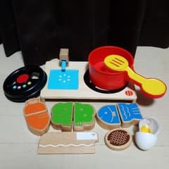 takako様専用　お取り置き品　　　　　　　　　　しまじろう　木のおままごとのサムネイル