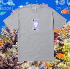 KYNE Tシャツ Sサイズのサムネイル