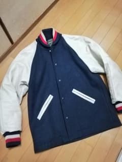 （値下げ）WOOL & LEATHER　スタジャンのサムネイル