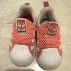 adidas スニーカー 13cmのサムネイル