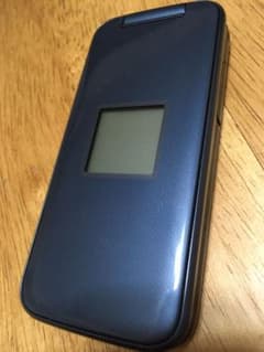 docomo ガラホ　F-01M ネイビー　4Gのサムネイル