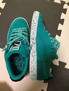 PUMAスニーカーのサムネイル
