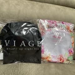 VIAGEビューティーアップナイトブラ (洗濯ネット付き)のサムネイル