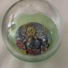 山本太郎展 タローマン缶バッジ ガチャガチャのサムネイル