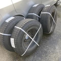 ハイエース純正の鉄ホイール　スタッドレス7分山　195 80R15 ４本セット ハイエース純正の鉄ホイール スタッドレス7分山 195 80R15 4本セット