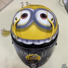 HJC RPHA 11 Minions フルフェイスヘルメットと他のサムネイル