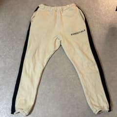 ESSENTIALS スウェットパンツ Lのサムネイル