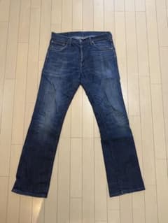 希少・ボタン裏4】Levi
