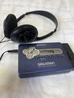 SONY WALKMAN WM-FX877 カセットウォークマン ヘッドフォン付 - メルカリ