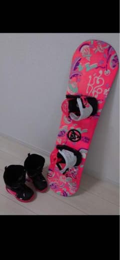 キッズスノーボード LIL KANDI 100cm＋バイン＋ブーツ 2回使用 キッズスノーボード K2 LIL KANDI 100cm＋バイン＋ブーツ - メルカリ