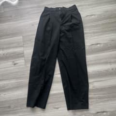 UNIQLO タックワイドパンツ ブラック Sのサムネイル