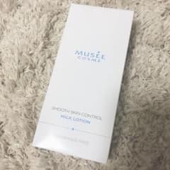 ミュゼ 薬用スムーススキンコントロールミルクローション 300mlのサムネイル