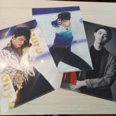 羽生結弦　クリアファイル三枚のサムネイル