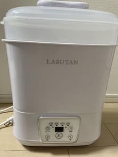 【p様専用】LARUTAN 哺乳瓶用消毒ケース ホワイトのサムネイル