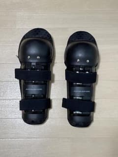 コミネ　KOMINE ひざ用　バイク　プロテクターのサムネイル