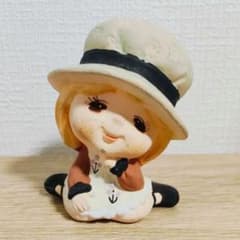 昭和レトロ　少女の貯金箱　陶器製のサムネイル