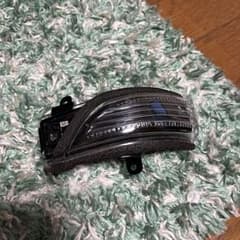 スバル純正　左ウインカーランプのサムネイル