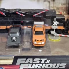 ワイルドスピード　NANOサイズ　ジオラマ　ラストシーン　チャージャー&スープラ ワイルドスピード NANOサイズ ジオラマ ラストシーン チャージャー