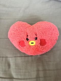 BT21 ハート型ぬいぐるみのサムネイル
