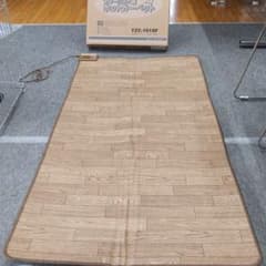 専用出品。YAMAZEN 山善 フローリング調ホットカーペット１畳のサムネイル