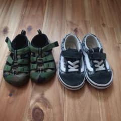 KEENサンダル・VANSスニーカーのサムネイル