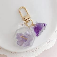 めんだこと琥珀糖ボックスのキーホルダー レジン ハンドメイド - メルカリ