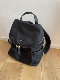 現行品　agnes b. アニエスべー　ブラックナイロンリュックのサムネイル